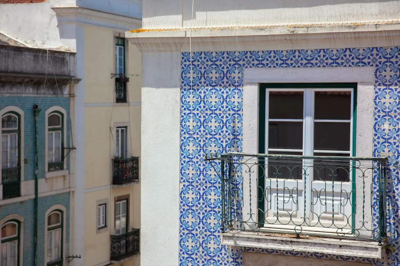 Alfama Sunny & Typical Apartment, By Timecooler Lisbon Apartment