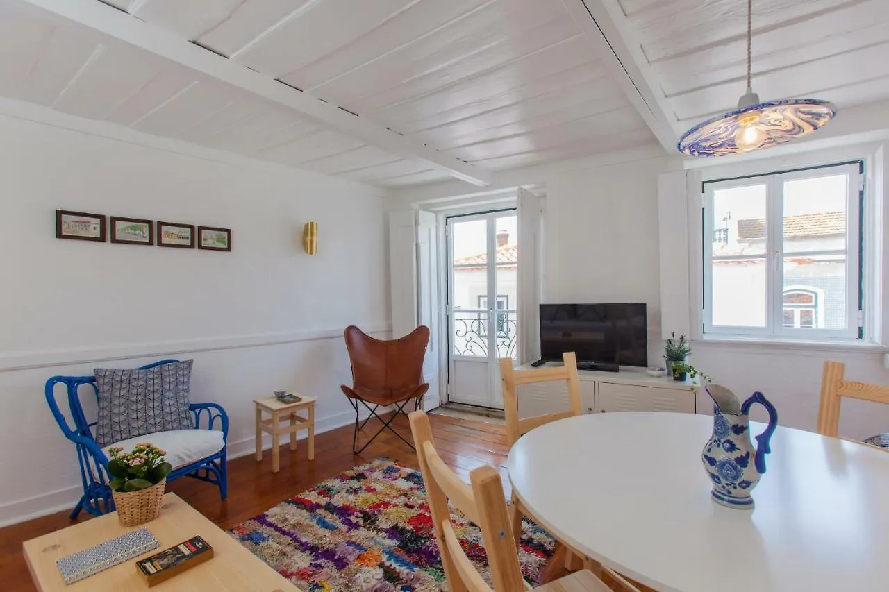 Alfama Sunny & Typical Apartment, By Timecooler Lisbon 0*,