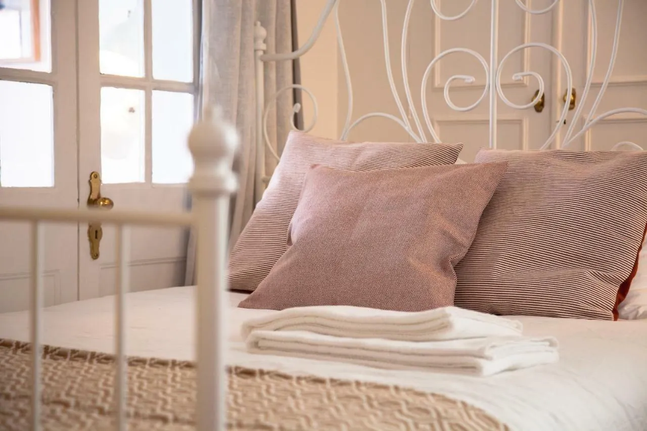 Alfama Sunny & Typical Apartment, By Timecooler Lisbon Apartment