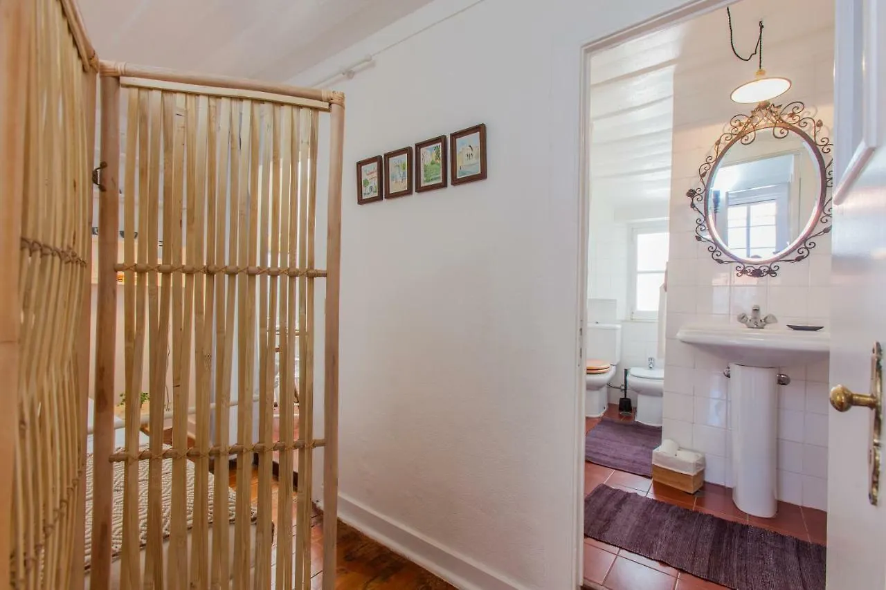 Apartment Alfama Sunny & Typical Apartment, By Timecooler Lisbon Portugal