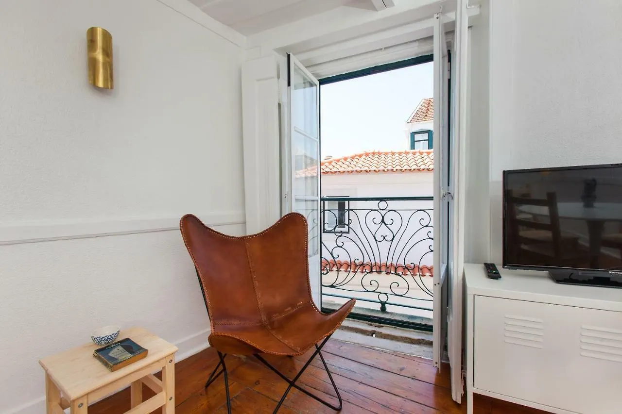Alfama Sunny & Typical Apartment, By Timecooler Lisbon Portugal